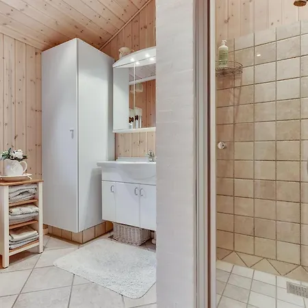 Feriehus Tini - 50m To The Fjord By Interhome Børkop