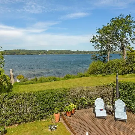 Tini - 50m To The Fjord By Interhome Сasa de vacaciones *